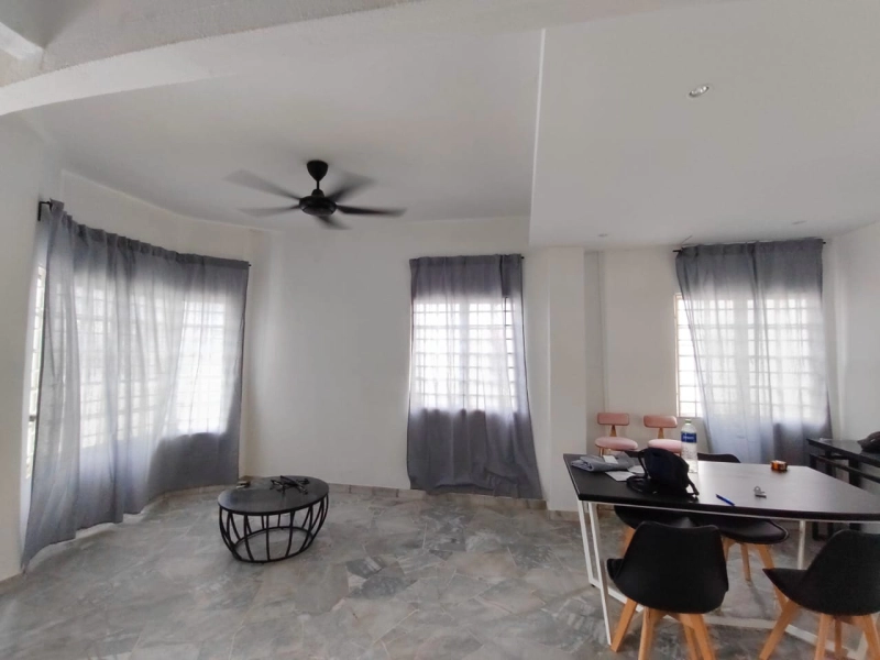 2 STOREY USJ 1 TAMAN SUBANG PERMAI, Actual, FULLY EXTEND, Low Deposit