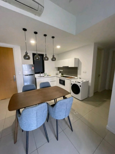 1 Bedroom and private Bathroom