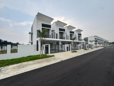 NEW HOUSE, 2 STYS, CORNER, Big Land, 4R4B, JALAN FAUNA 3, Bandar Rimbayu, 42500 Telok Panglima Garang, Selangor
