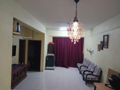 VISTA MUTIARA APARTMENT KEPONG, Actual, RENOVATED, Near MRT STATION