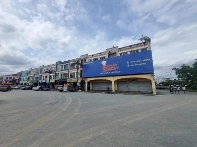 Corner 3 storey Shop Office-Taman Semenyih Sentral @ Semenyih