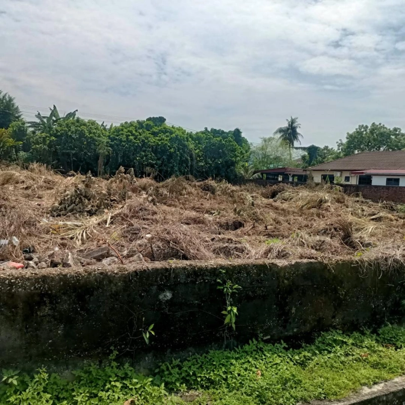 Kampung Manjoi Tambahan Tanah Rumah Dijual