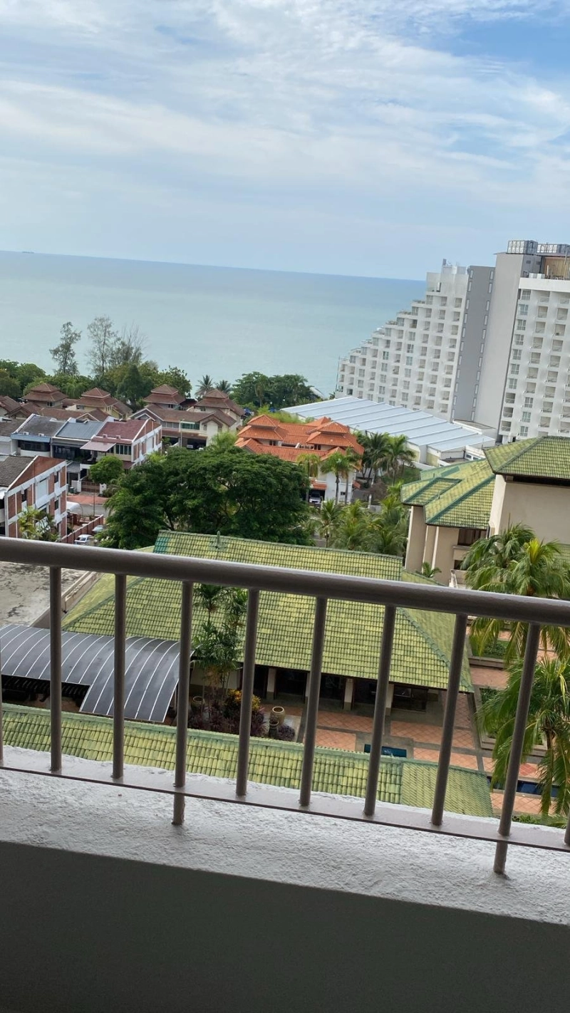 Miami Green Condo (Batu Ferringhi)