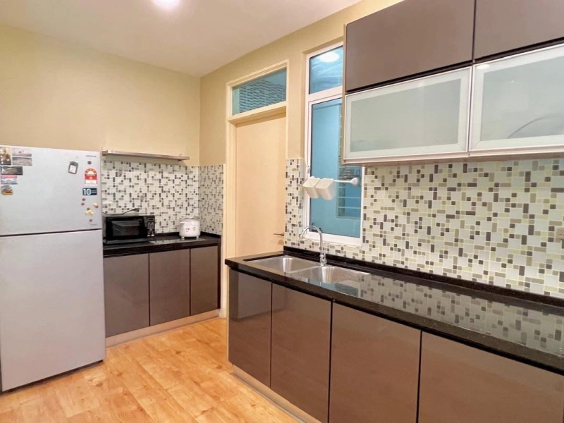 Metropolitan Square Damansara (3 bedrooms , 2 bedrooms)