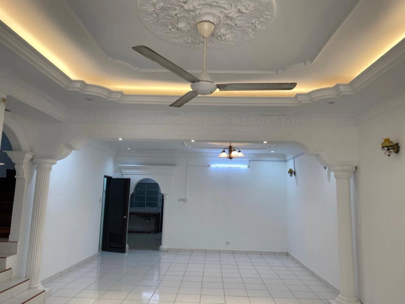 2 Storey BUKIT RAHMAN PUTRA 7 Sungai Buloh, Actual, RENO, Low Deposit