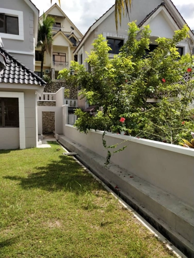 Ferringhi Villa 3-Storey Bungalow | 4,181 sqft Land