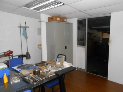 kepong perindustrian ehsan jaya 2 story freehold shop