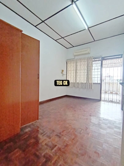 Taman Gembira Port Klang Double Storey Fully Extended Unit