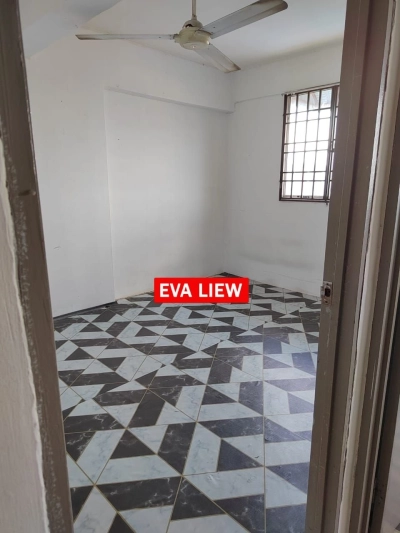 Krystal Heights Greenlane Corner unit 1 Fixed Car Park Nice view