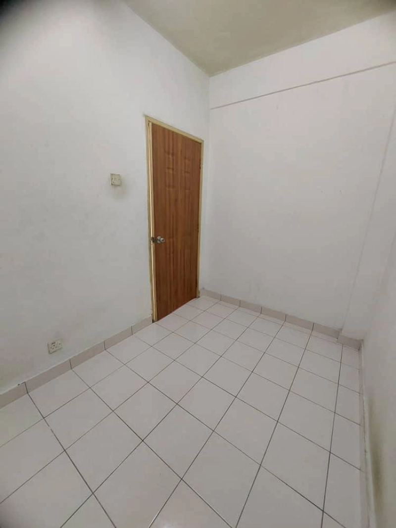 APARTMENT TROPIKA BANDAR BUKIT TINGGI KLANG