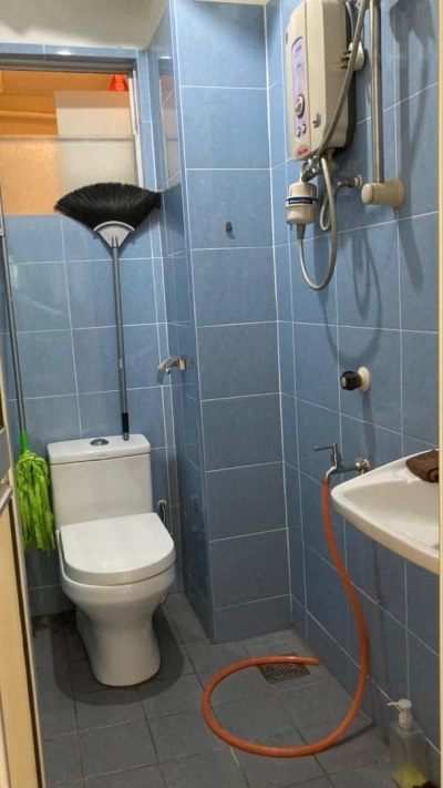 Well Kept 3 Bedroom Unit 1 Car Park Flora Damansara Apartment For Sale