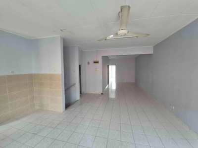 AMANSIARA TOWNHOUSE Selayang, Actual, UPPER FLOOR, Low Booking.100%LOAN