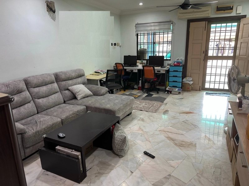2 STOREY TAMAN KEPONG INDAH KEPONG, Actual, FULLY RENO, Low Deposit