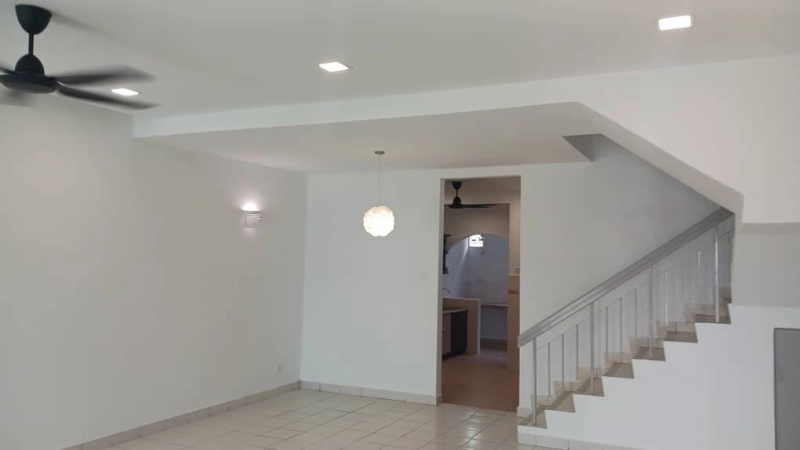 Renovated & Extended 2 storey house-Bandar Puteri @ Klang-Sale below bank value Rm201k