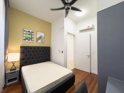 Pavilion Hilltop @ Mont Kiara-Level 22 facing KLCC, Ready 26/8, Open for Reservation Now