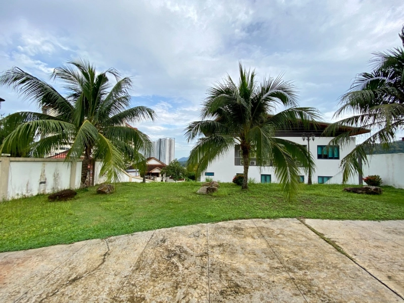 Bukit Gambier Spacious Compound (10,200 sf)