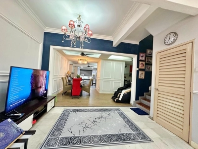 BANDAR SRI DAMANSARA SD8 TERRACE