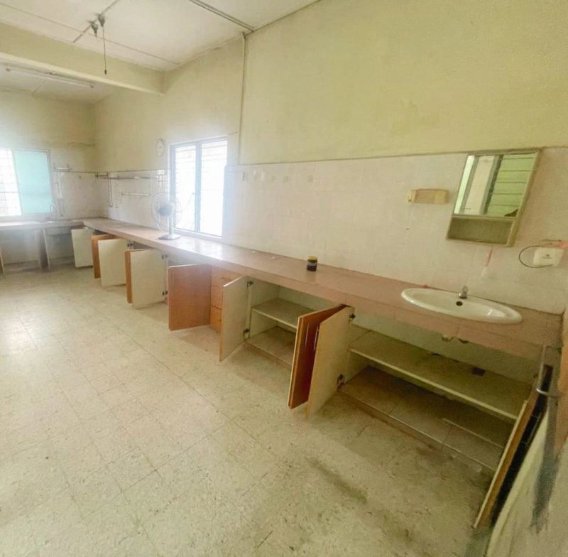 Kepong Baru - 1sty House