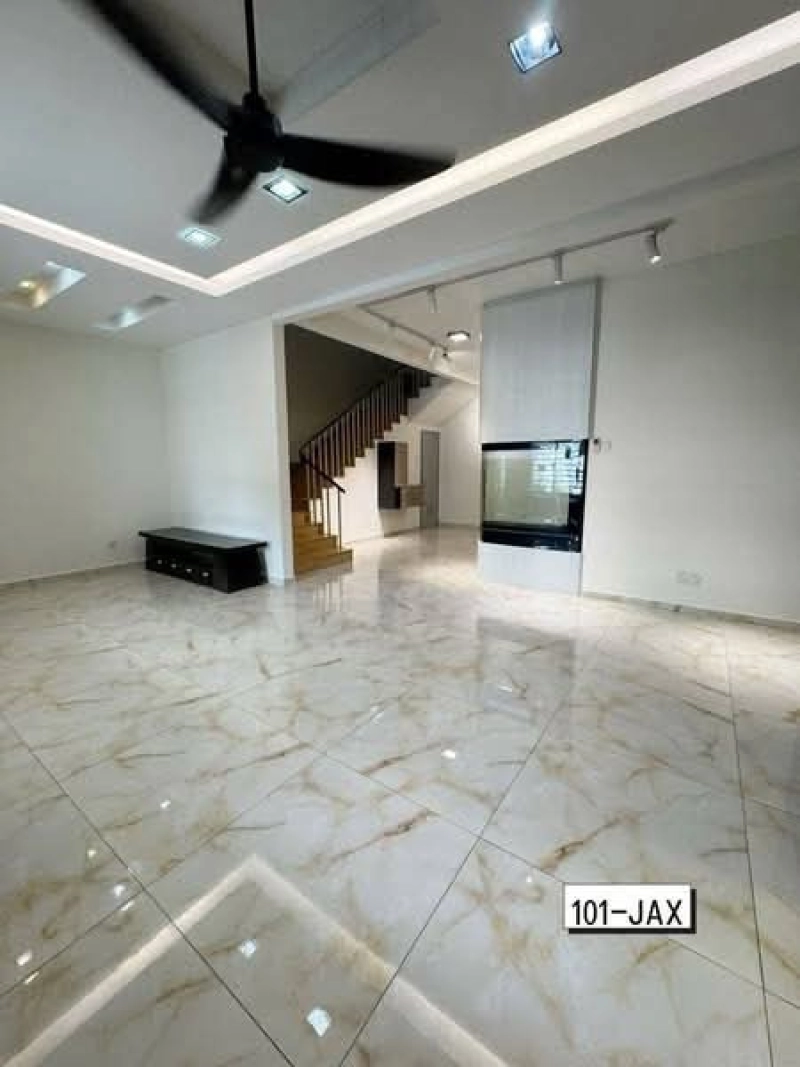 Paloma Bandar Bukit Raja Klang Renovated Superlink Double Storey House