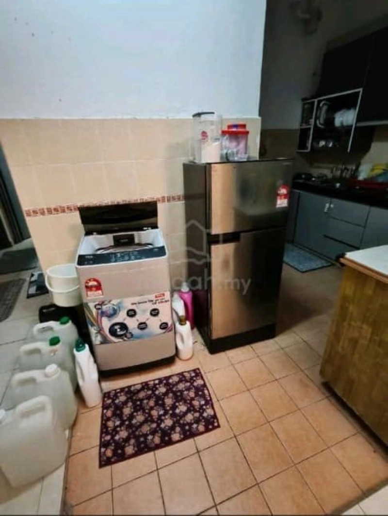 PANGSAPURI DANAUMAS APARTMENT FOR RENT AT SEKSYEN 7, SHAH ALAM