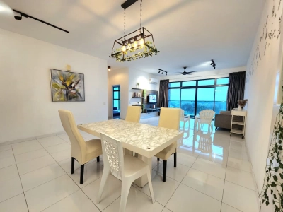 Bukit Indah Sky Loft Premium Suites Dual Key 3+1Room 4Baths Fully Furnished Unit For Rent