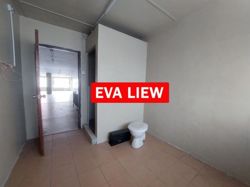 Heritage Shop house for Rent Chulia Street George Town Many units