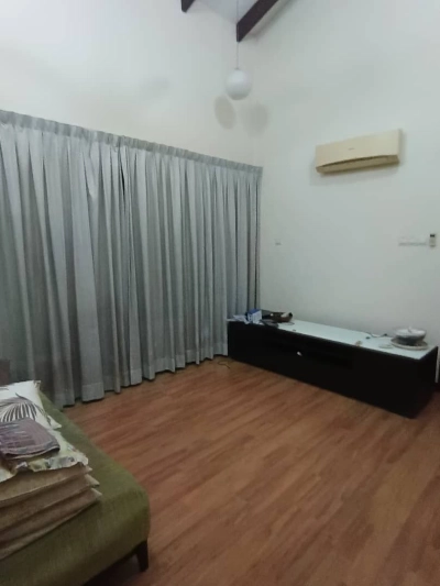 BANYAN CLOSE BUNGALOW BANGI