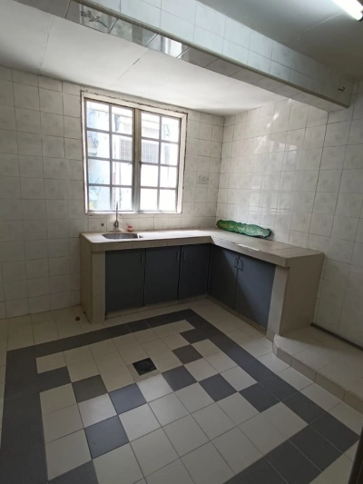 SD10, Bandar Sri Damansara - 1.5sty House