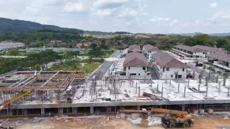 SELINDUNG DAUN ULU YAM BHARU SHOP HOUSE