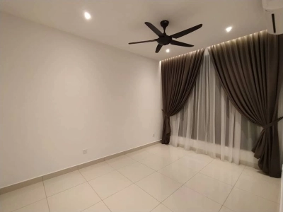 LEGEND HEIGHTS CONDO Segambut, Actual, FULLY RENO, KLCC / Unblock View, Low Deposit