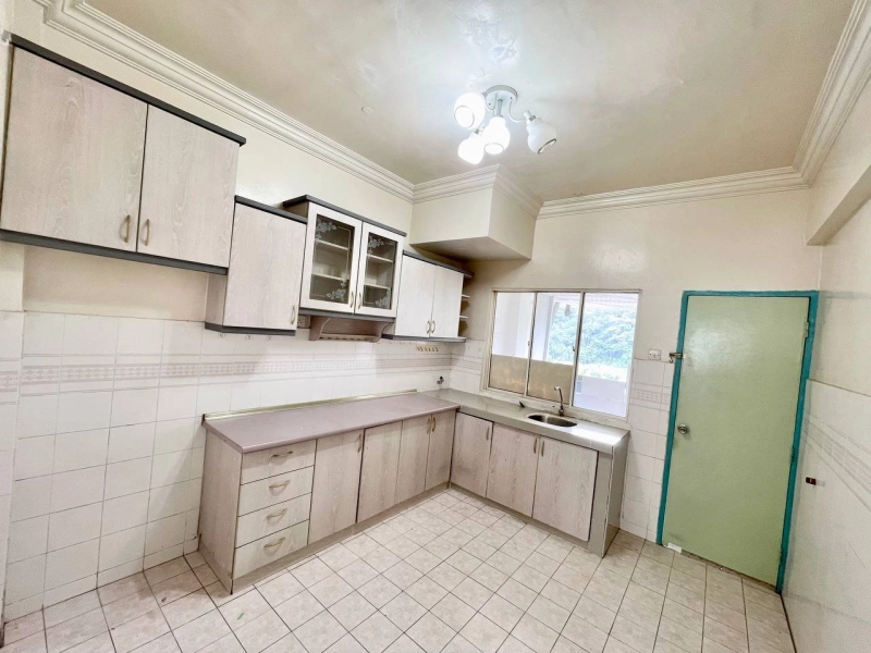 Wangsa Maju Corner unit Lojing Height 1, Seksyen 5, KL