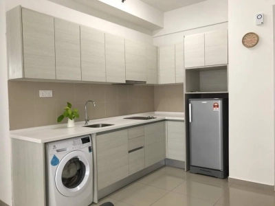 i-Soho i-City Condo | 1BR Fully Furnished