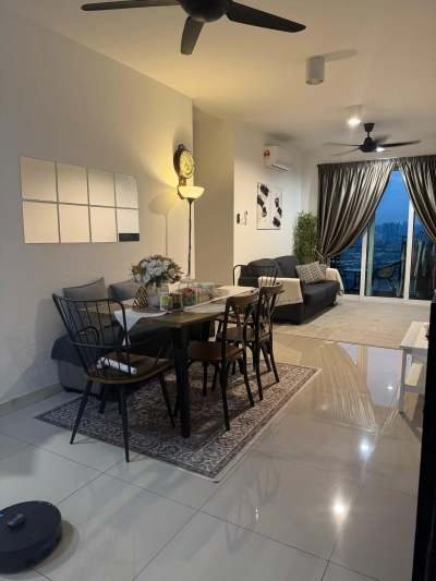Well maintained Sentul Point Residence
