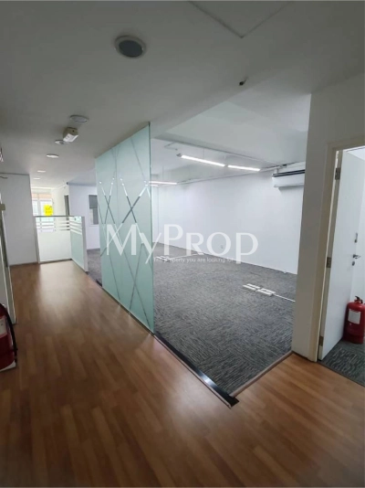 🏢 Office for Rent @ 𝗣𝗹𝗮𝘇𝗮 𝗗𝗮𝗺𝗮𝘀, 𝗦𝗿𝗶 𝗛𝗮𝗿𝘁𝗮𝗺𝗮𝘀