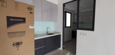 Partially furnished Brand New Unit - Sunway Belfield, Jalan Belfield (Walking Distance Monorail Station)