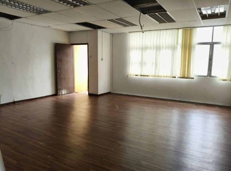 USJ 10 Taipan Corner 2nd Floor Shop Office 4000sf