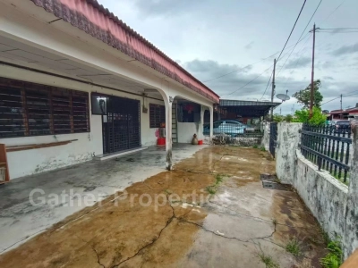 Desa aman Pengkalan Station 18 Single Storey adjoining For Sale