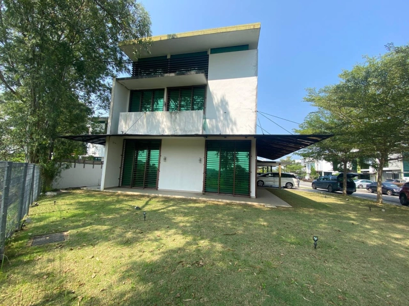 DENAI ALAM SHAH ALAM CORNER