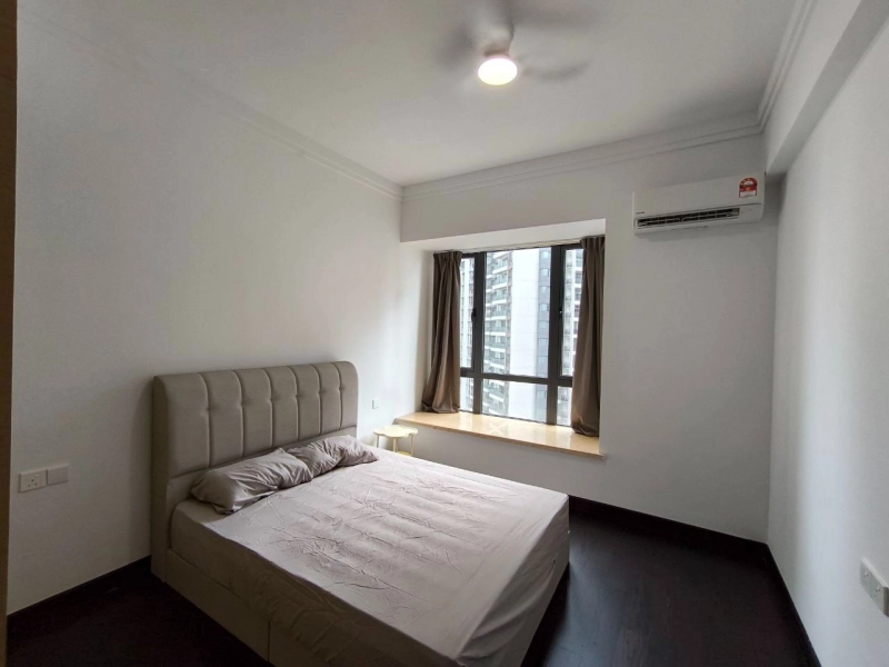 Below Market Value ROI 4.3% R&F Princess Cove Phase 2 Dual Key Fully Furnished Unit For Sale