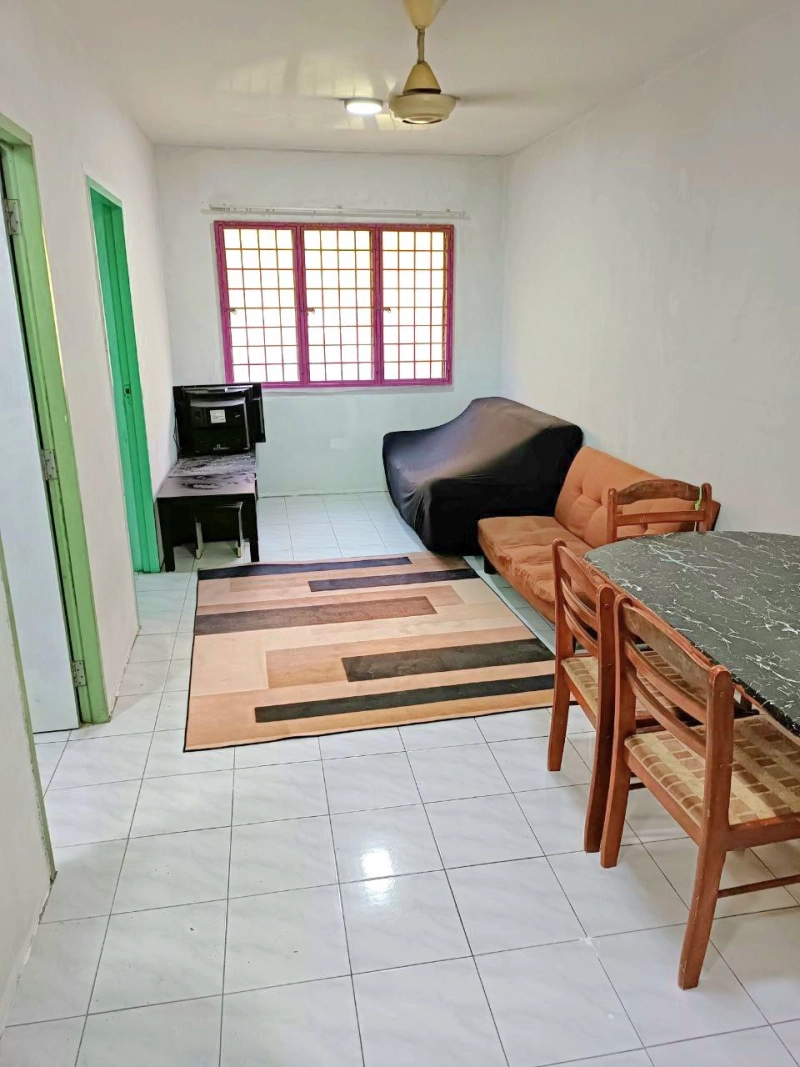 Damansara Damai, Lestari Apartment Fully Furnish walking distance MRT Damansara Damai station