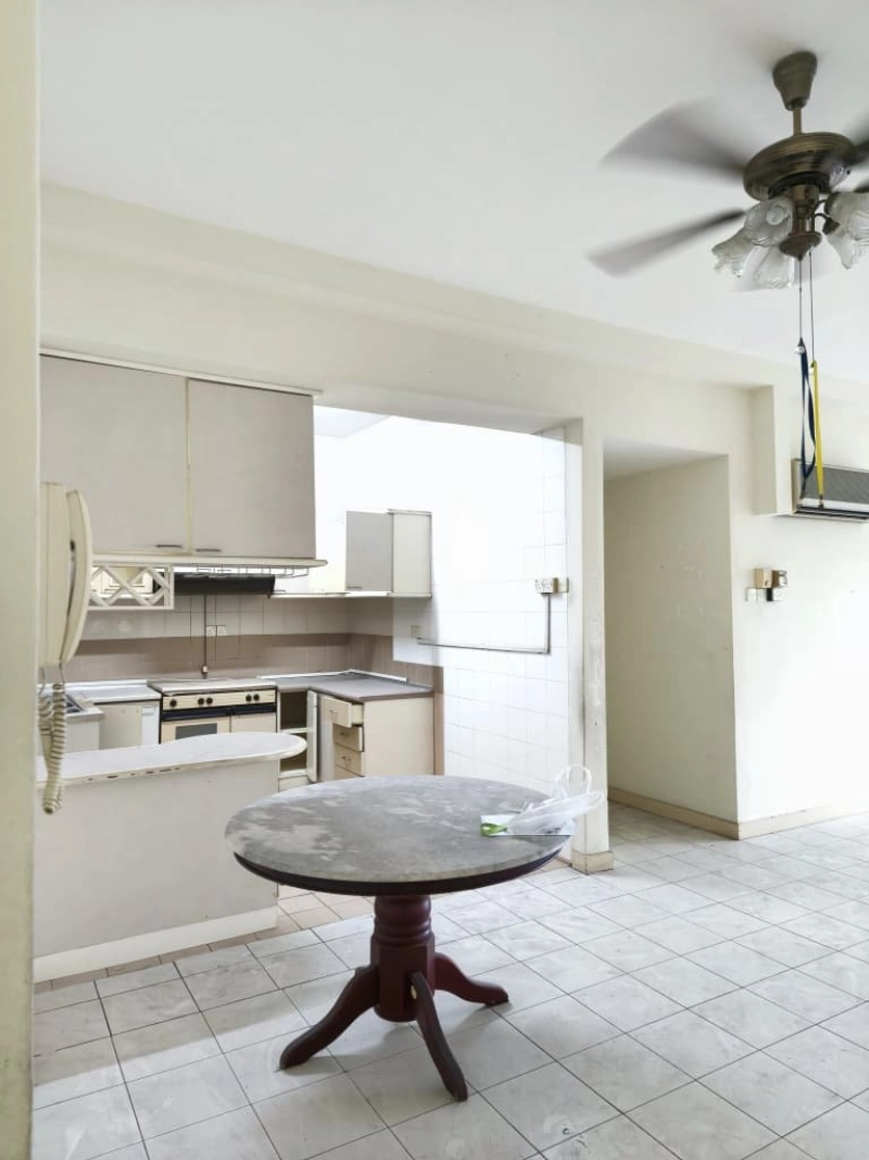 ONE AMPANG AVENUE CONDO Ampang, Actual, Renovated, Strata Ready, Low Deposit