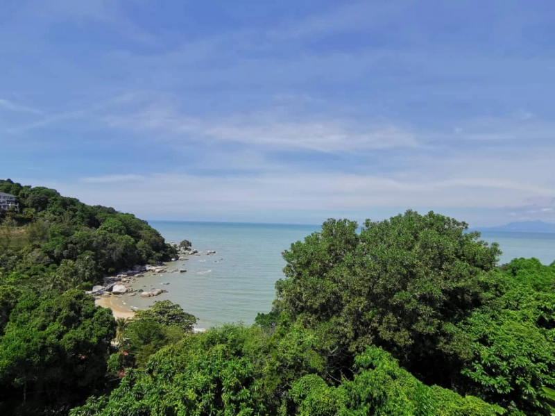 Hilltop Villas @ Batu Ferringhi | 4-Storey Seafront Villa | 4+1R 4B | RM4.3mil (Nego)