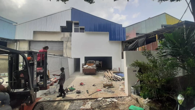 1.5 storey factory-Spring Crest Industrial Park @ Batu Caves-Good for investment Roi 4.5%