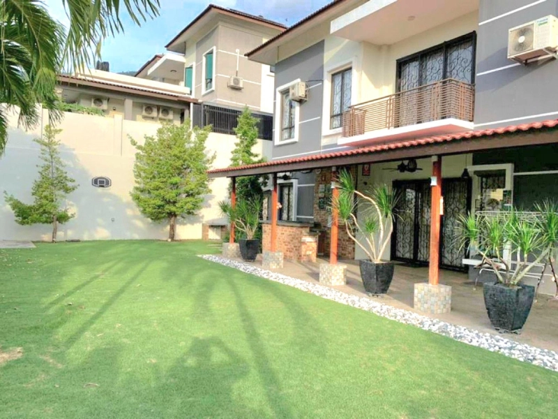 Taman Nusa Intan, Semi-D Double Storey Corner Lot, Senawang Negeri Sembilan