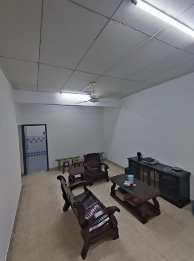 1 STOREY TAMAN BUKIT MALURI KEPONG, Actual, Freehold, RENO, Well Keep, LOW Deposit