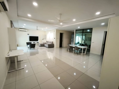 Residensi Ledang: Fully Furnished Townhouse Available