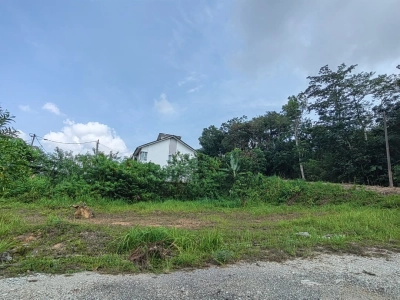 SUNGAI MERAB AYER HITAM BANGLO LOT