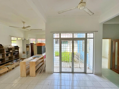 BANDAR SERI PUTRA BANGI SEMI D