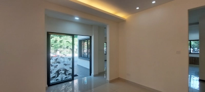 2.5 STOREY TAMAN SUNWAY CHERAS BATU 9, Actual, CORNER LOT, Fully RENO, Low Deposit