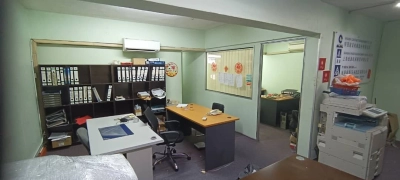 2.5 Storey SHOP LOT TAMAN Kepong, Actual, Freehold, PREMIER LOCATION